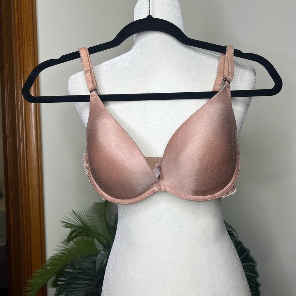 Victoria's Secret Nude PushUp Bra